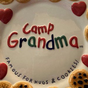 CAMP GRANDMA FAMOUS HUGS AND COOKIES PLATE NEW BOX